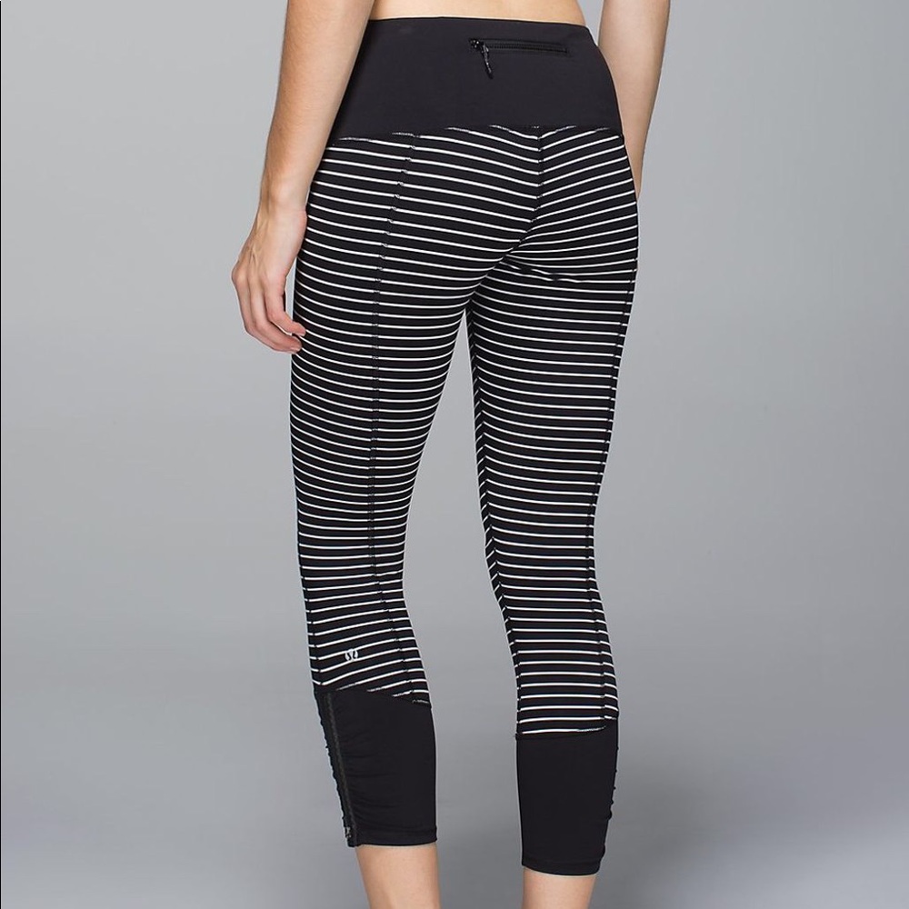 Lululemon Runday Crop Stripe Leggings Size 4